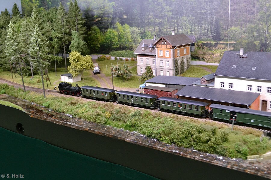 Modellbahnausstellung Mittenwalde: Kleinbahn in H0e